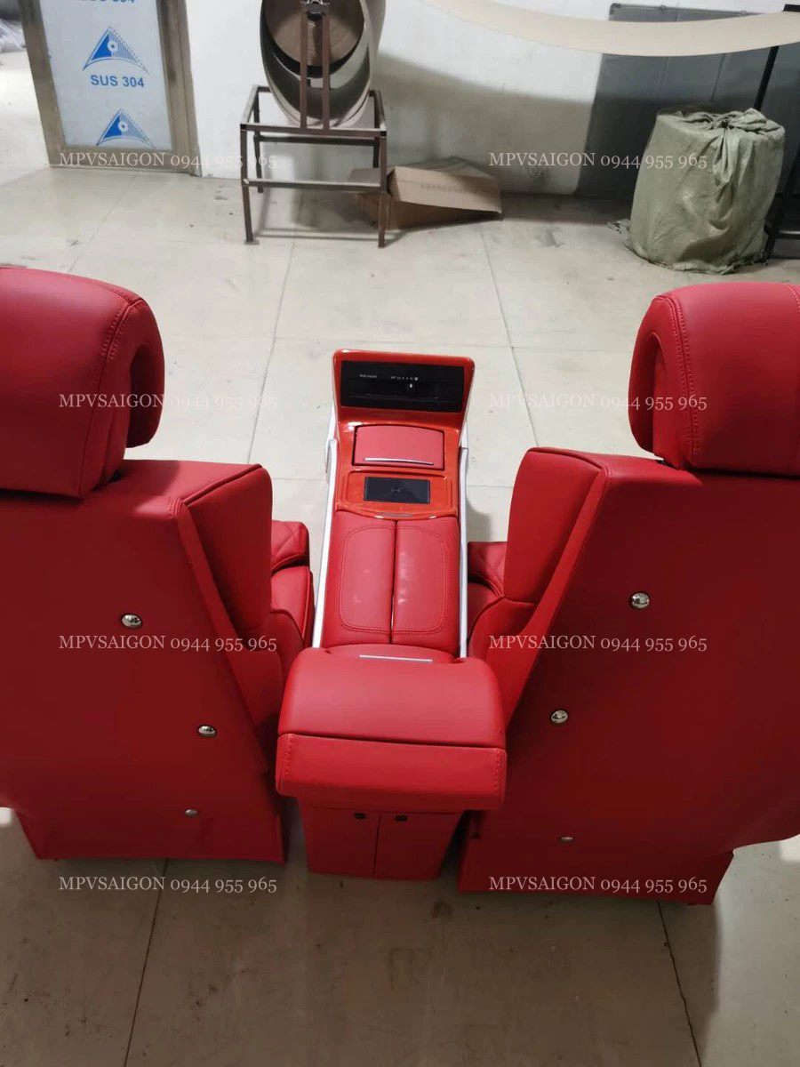 Nội thất Land Cruiser Trung Đông