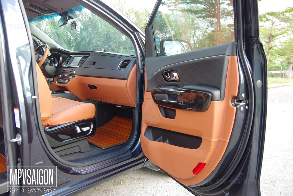 SEDONA độ nội thất Limousine cao cấp