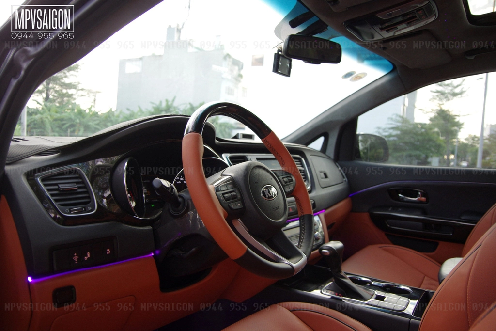 SEDONA độ nội thất Limousine cao cấp