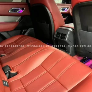 Range Rover Velar bọc da Nappa nội thất tông đỏ - đen
