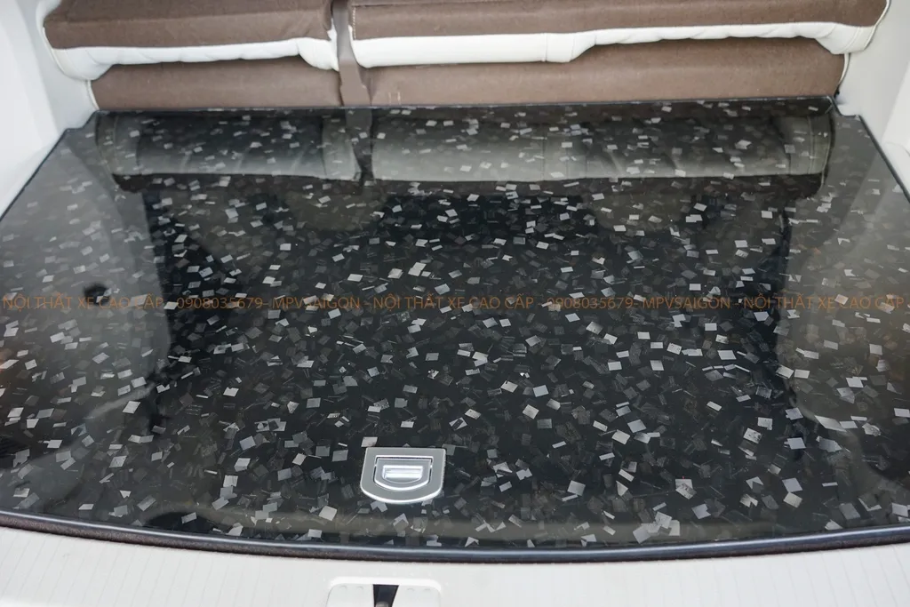 Sàn Carbon cho Volkswagen Viloran 2024 sản xuất tại MPVSAIGON