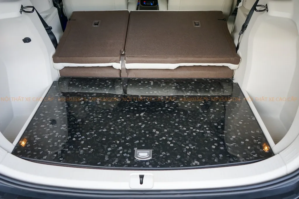 Sàn Carbon cho Volkswagen Viloran 2024 sản xuất tại MPVSAIGON