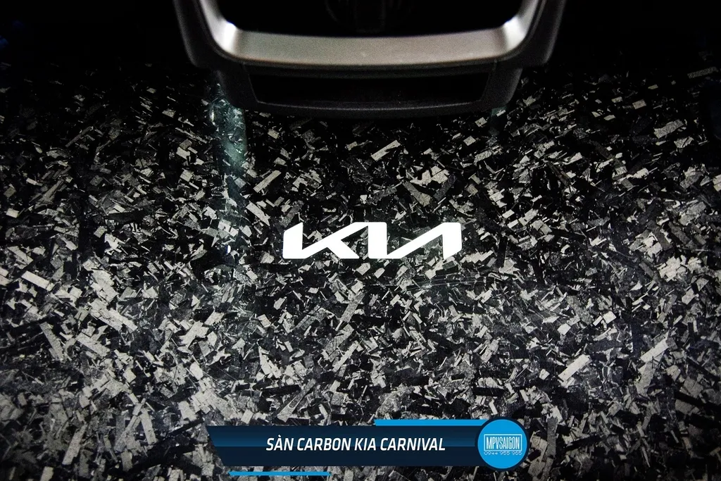 Sàn Carbon cho Kia Carnival 8 chỗ 7 chỗ: Báo giá và kinh nghiệm lựa chọn mới nhất