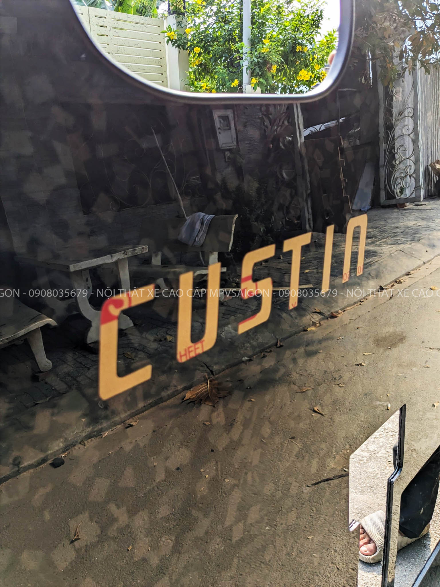 Sàn carbon Hyundai Custin sản xuất tại xưởng MPVSAIGON