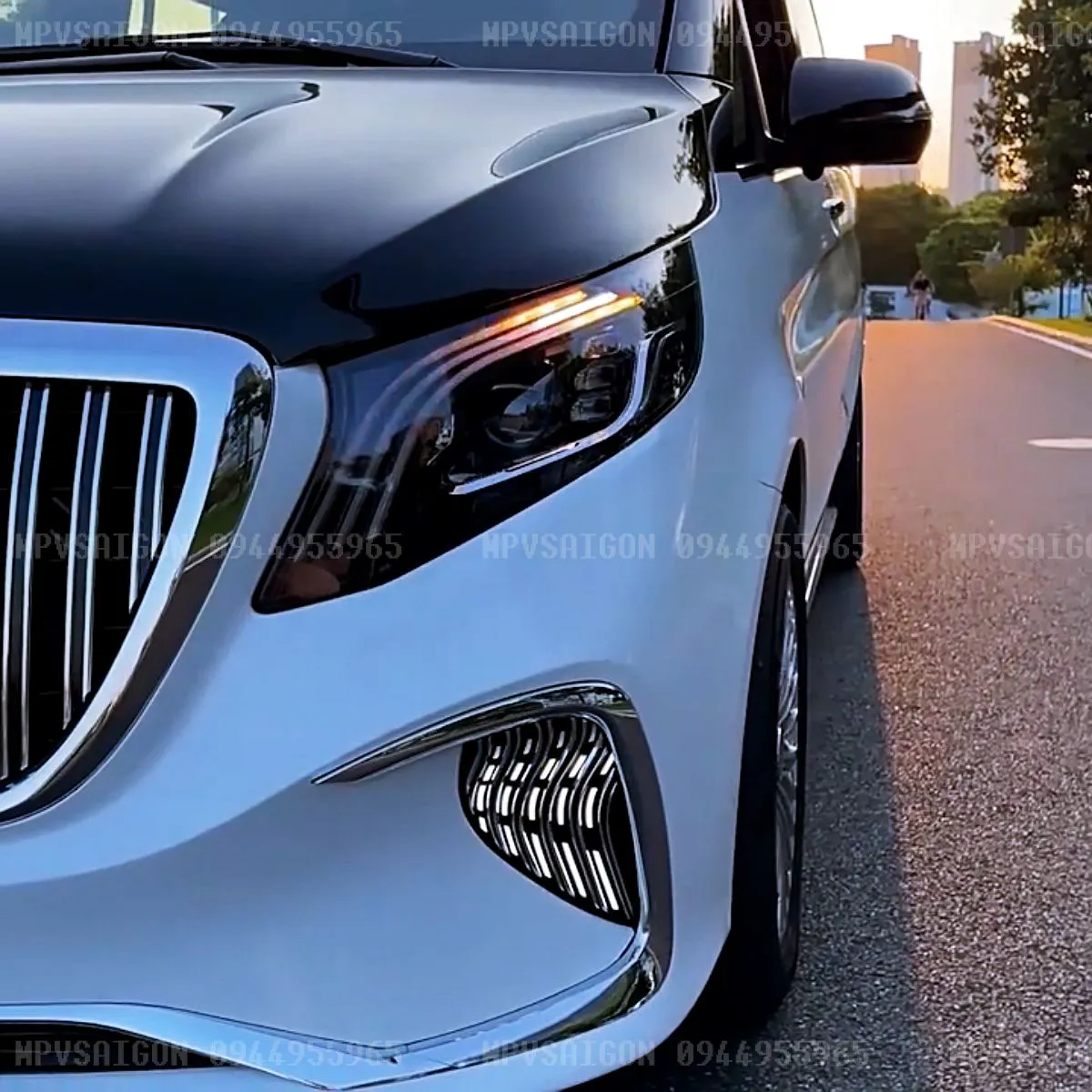 Trọn bộ phụ kiện độ Limousine cho Mercedes Benz V250