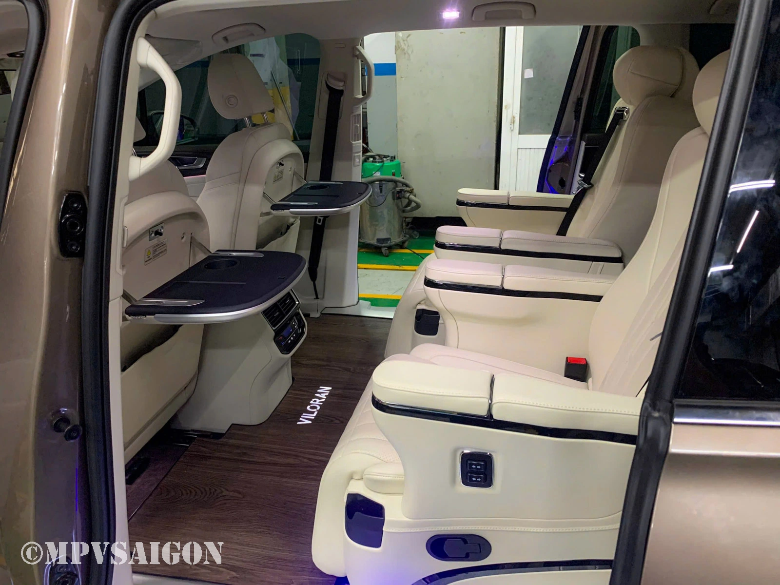 Ghế Limousine Alphard 30 nhập khẩu