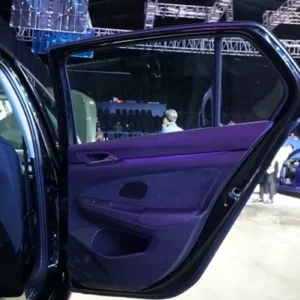 ĐỔI MÀU NỘI THẤT VOLKSWAGEN GOLF