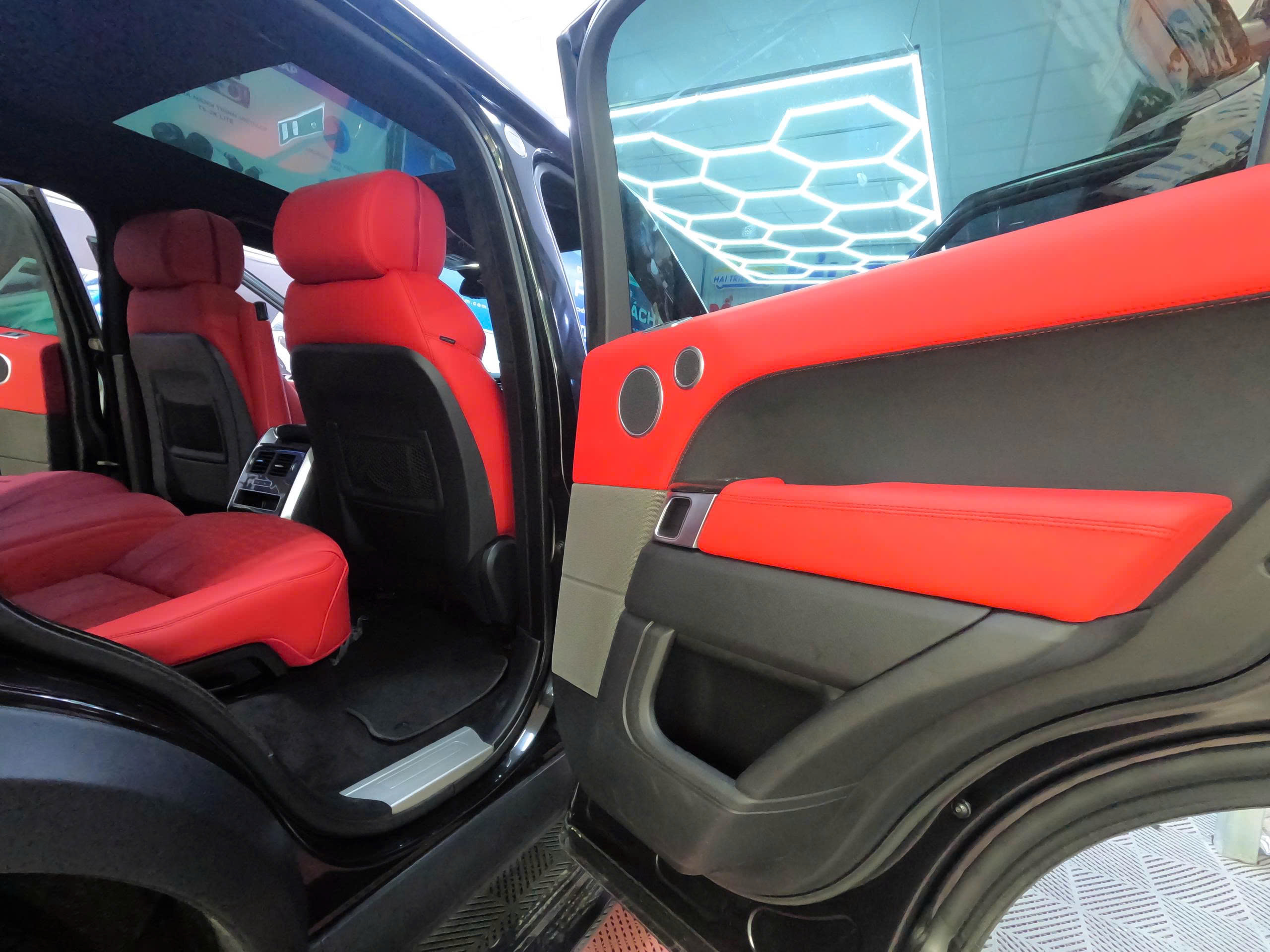 BỌC DA & ĐỔI MÀU NỘI THẤT MAZDA TẠI MPVSAIGON