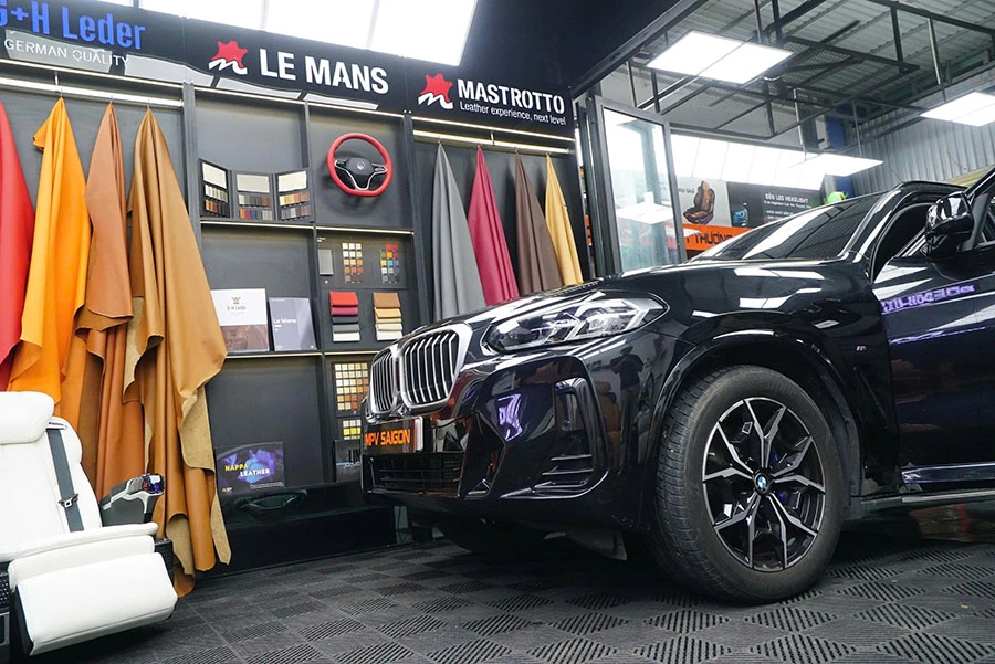 Bọc da ghế & đổi màu nội thất BMW
